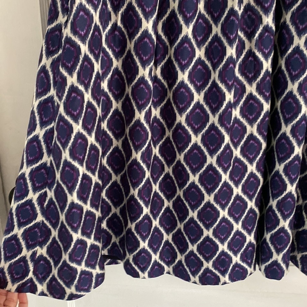 Elizabeth McKay New York Silk Fit and Flare Ikat Pattern Dress - size 6 - Picture 8 of 12